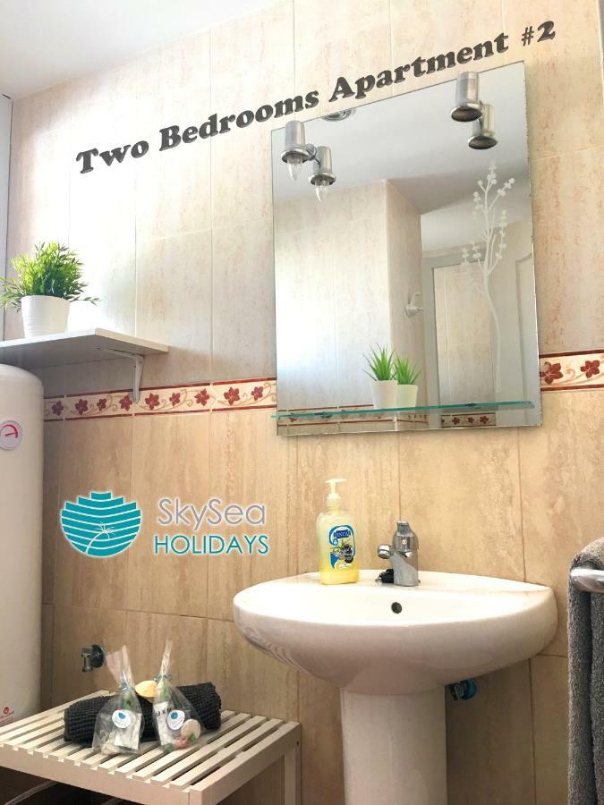 Skysea Apartments 贝纳尔马德纳 外观 照片